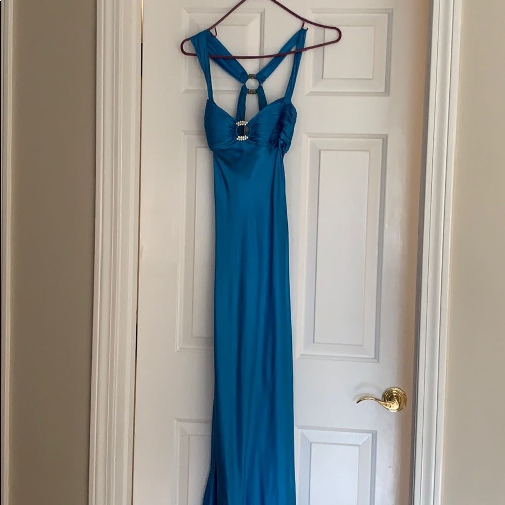 Gorgeous Aidan Mattox gown, blue silk